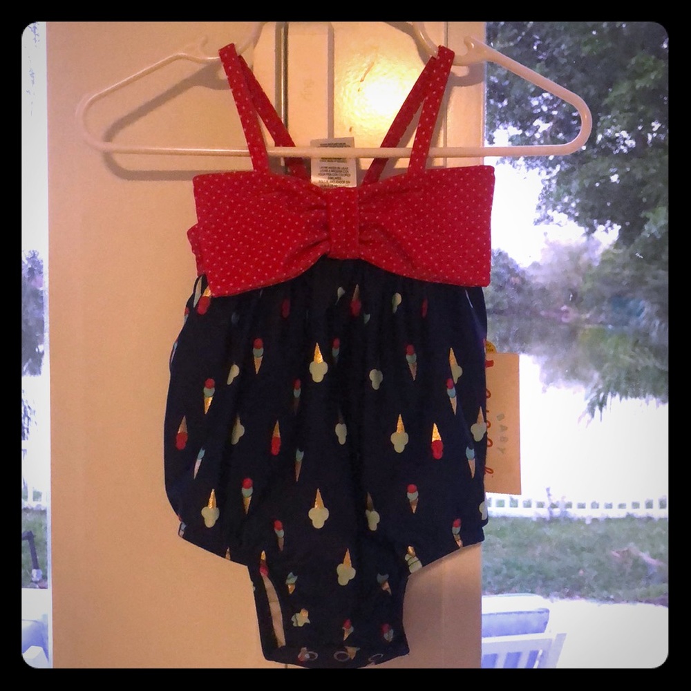 NWT Cat & Jack 3-6 girls swimsuit